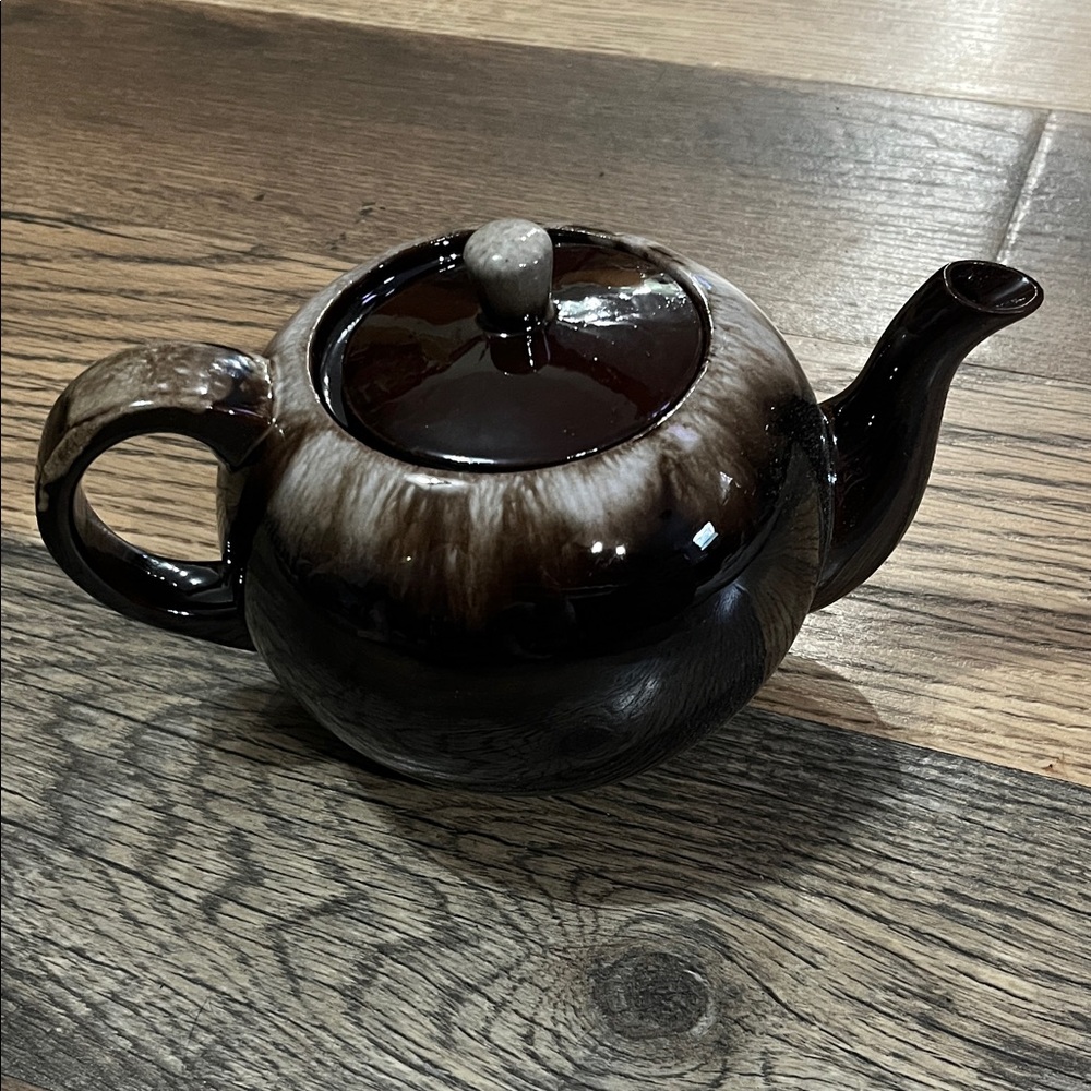 Elegant White and Brown Teapot
